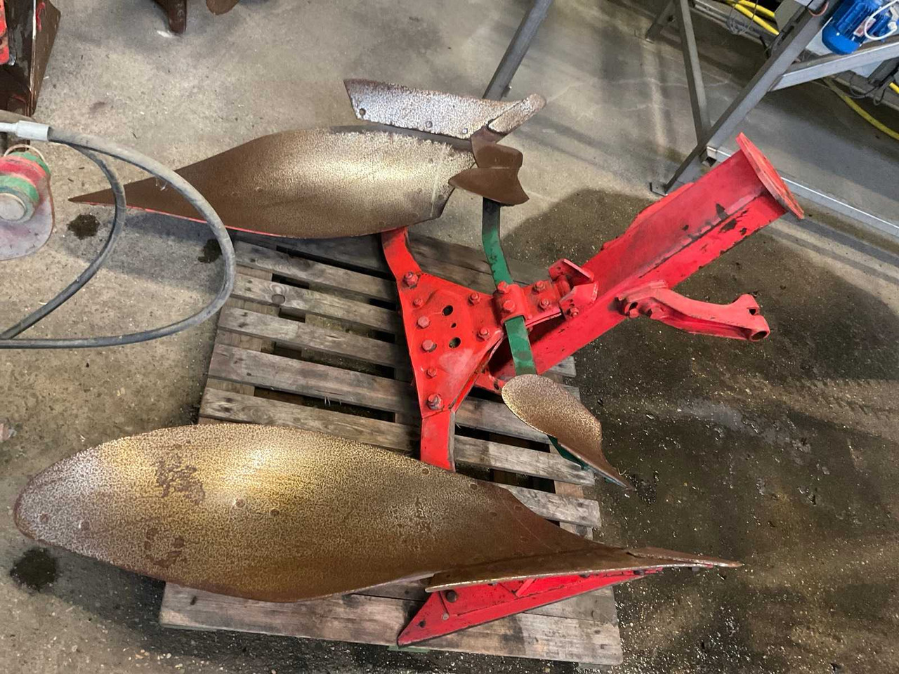 Kverneland Model. L - محراث: صور 3 Kverneland Model. L - محراث: صور 3