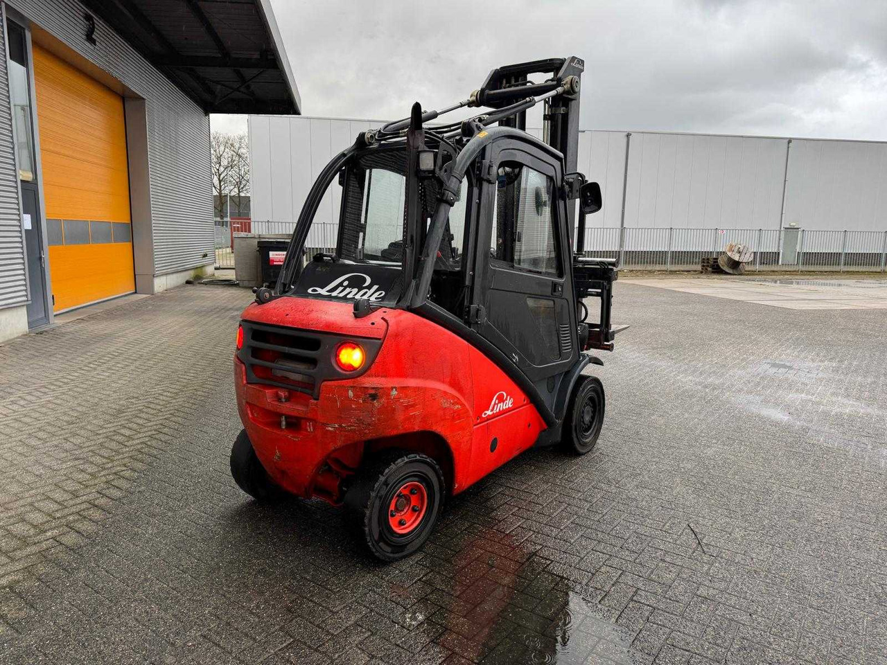 LINDE - H30 - FORKLIFT TRUCKS - 2006 - رافعة شوكية: صور 4 LINDE - H30 - FORKLIFT TRUCKS - 2006 - رافعة شوكية: صور 4