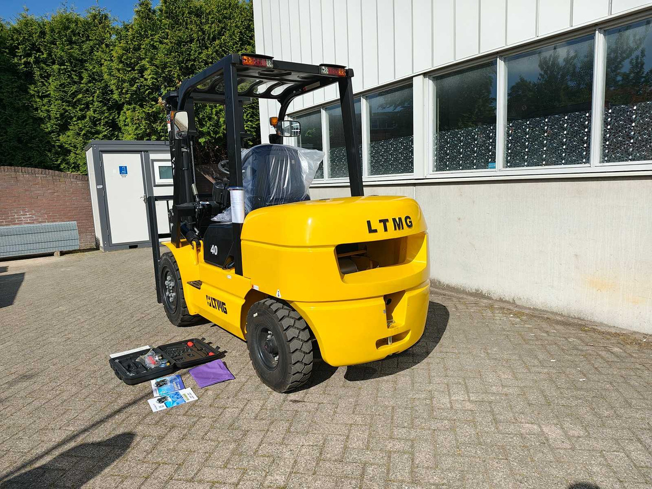 LTMG - 2025 - FD40 - FORKLIFT TRUCK - رافعة شوكية: صور 4 LTMG - 2025 - FD40 - FORKLIFT TRUCK - رافعة شوكية: صور 4