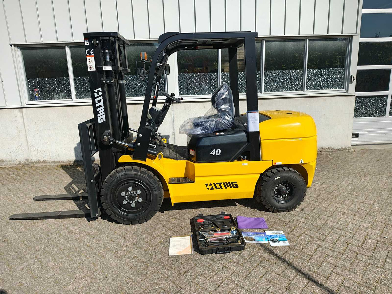 LTMG - 2025 - FD40 - FORKLIFT TRUCK - رافعة شوكية: صور 2 LTMG - 2025 - FD40 - FORKLIFT TRUCK - رافعة شوكية: صور 2
