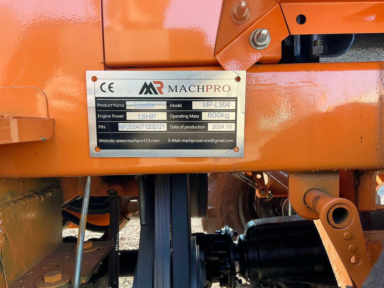 اللودر بعجل Machpro Mp-l904: صور 8
