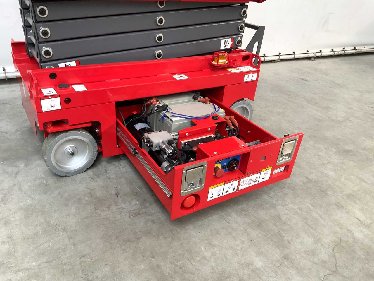 منصات هيدروليكية متنقلة Mantall XE-60 MINI: صور 22