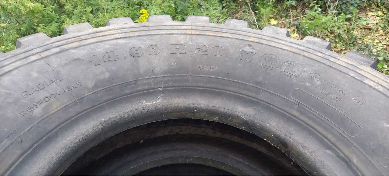 Michelin 14.00 R 20 XZL - الإطارات والجنوط - جرار: صور 3 Michelin 14.00 R 20 XZL - الإطارات والجنوط - جرار: صور 3
