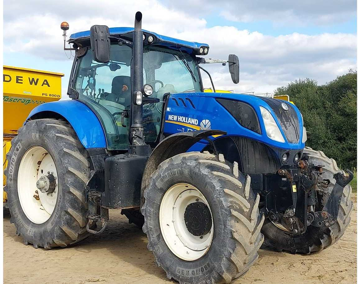 New Holland T7.245 - جرار: صور 5 New Holland T7.245 - جرار: صور 5