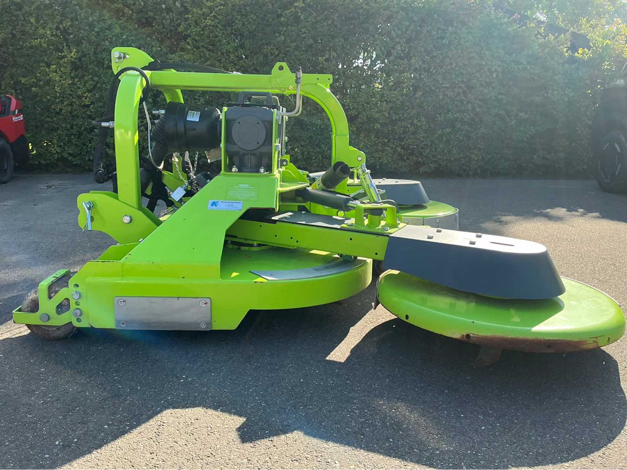 Niubo DGA1832C - التقطيع جزازة/ ماكينات قطع الحشائش: صور 5 Niubo DGA1832C - التقطيع جزازة/ ماكينات قطع الحشائش: صور 5