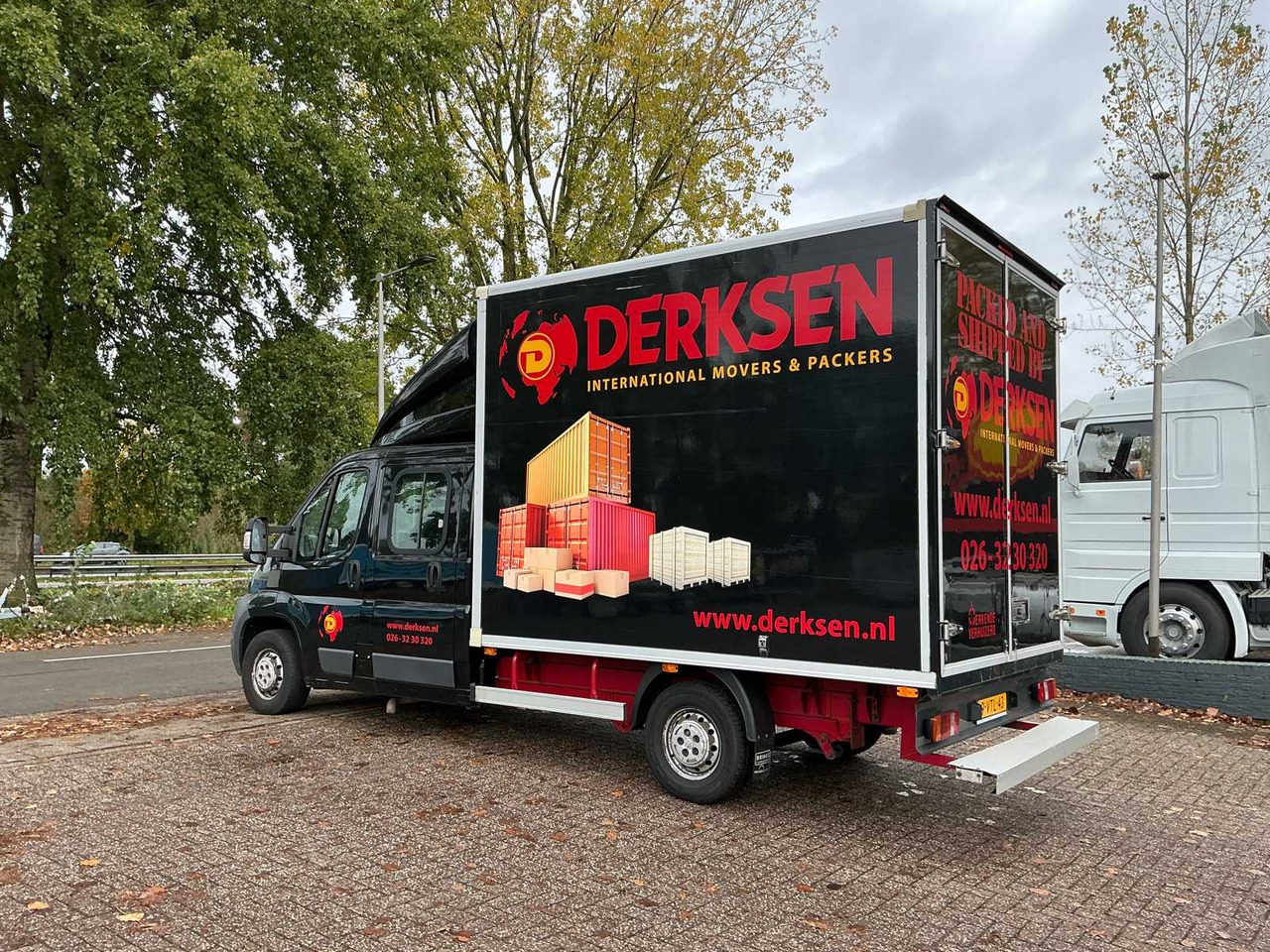 PEUGEOT BOXER 435 2.2 HDI L3H2 DC - الشاحنات الصغيرة: صور 4 PEUGEOT BOXER 435 2.2 HDI L3H2 DC - الشاحنات الصغيرة: صور 4