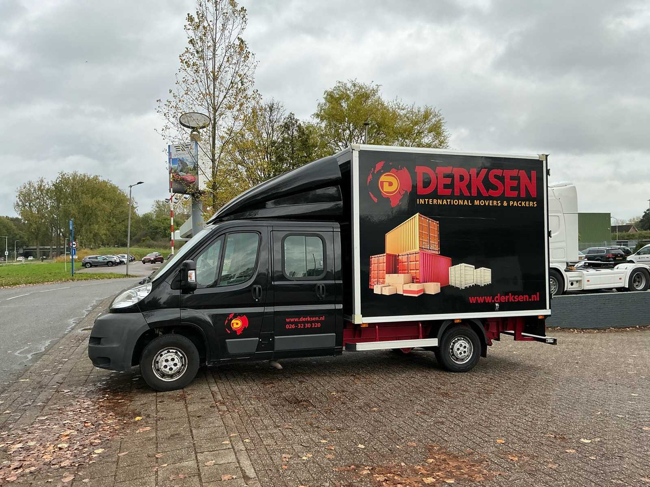 PEUGEOT BOXER 435 2.2 HDI L3H2 DC - الشاحنات الصغيرة: صور 2 PEUGEOT BOXER 435 2.2 HDI L3H2 DC - الشاحنات الصغيرة: صور 2