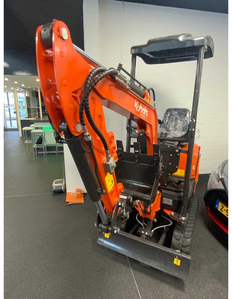 Powered-By-Kubota U105 - حفارة مصغرة: صور 3 Powered-By-Kubota U105 - حفارة مصغرة: صور 3