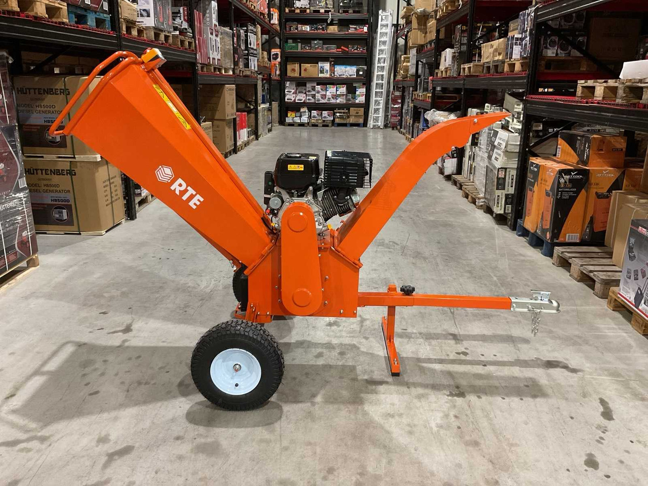 RTE 6780 - ماكينة تقطيع الأغصان: صور 5 RTE 6780 - ماكينة تقطيع الأغصان: صور 5