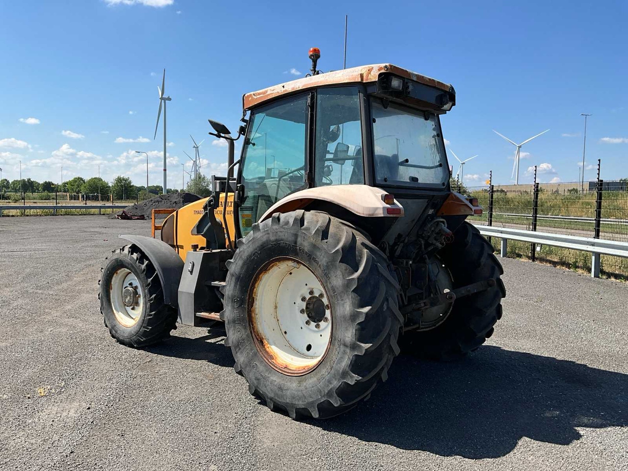 Renault Ergos 456 - جرار: صور 3 Renault Ergos 456 - جرار: صور 3