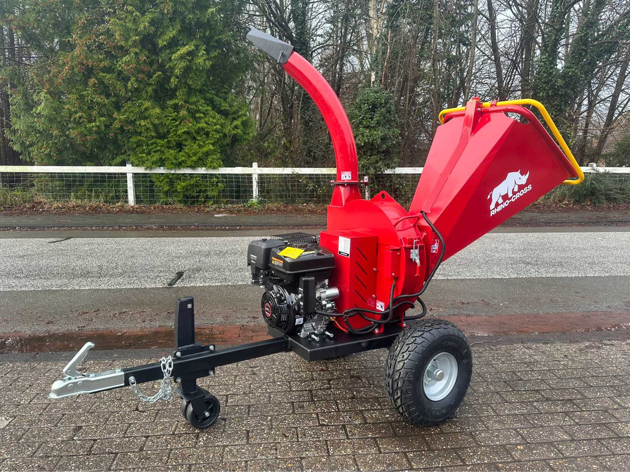 Rhino-Cross DGS1500 - ماكينة تقطيع الأغصان: صور 4 Rhino-Cross DGS1500 - ماكينة تقطيع الأغصان: صور 4