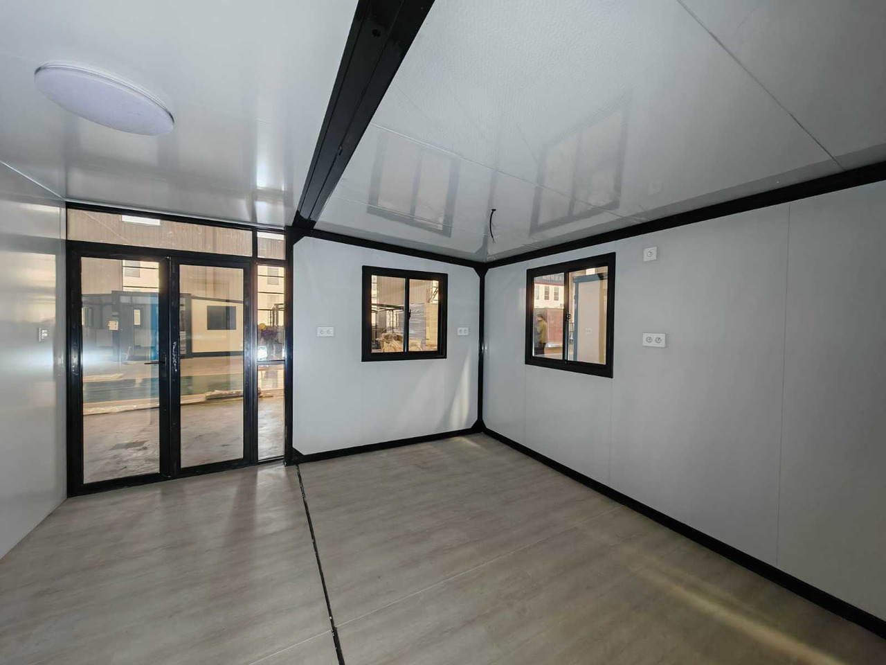 البيت الحاوية Rhino Houses 36,5 m2: صور 12