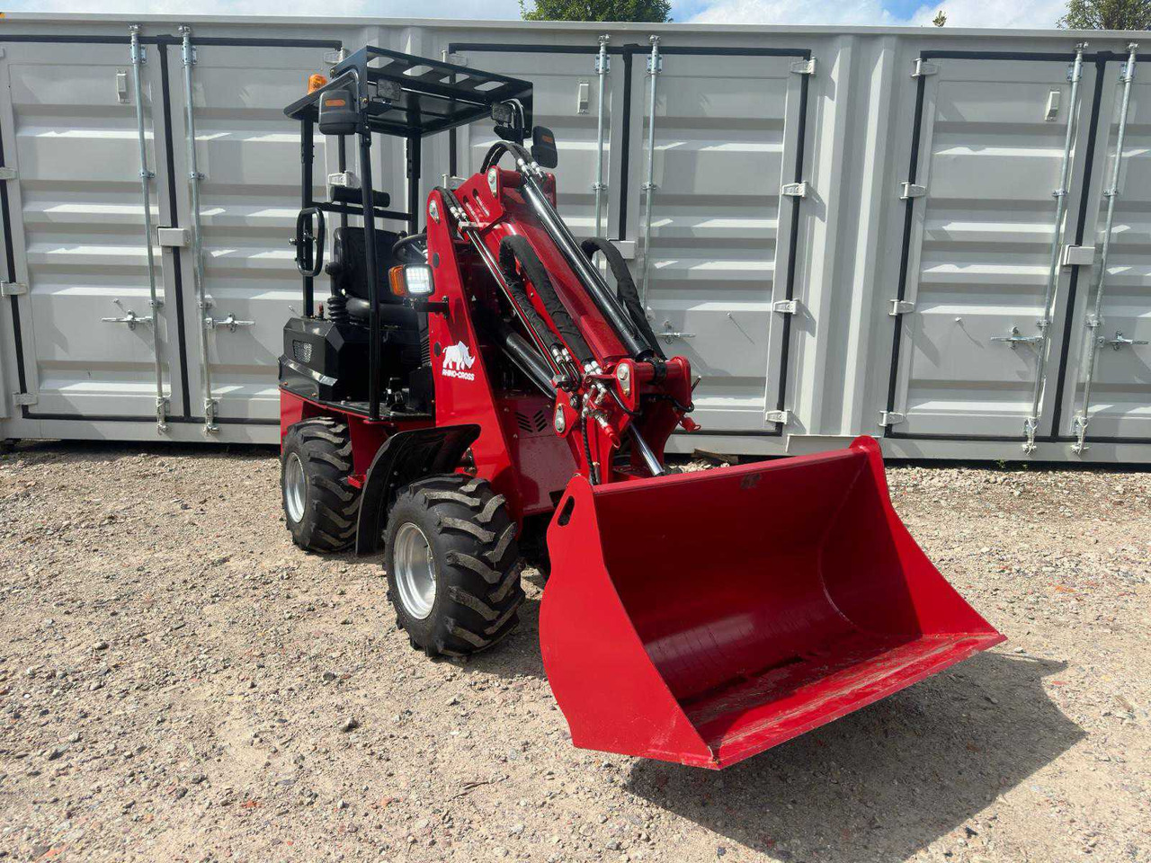 Rhino-cross R906T - اللودر بعجل: صور 5 Rhino-cross R906T - اللودر بعجل: صور 5