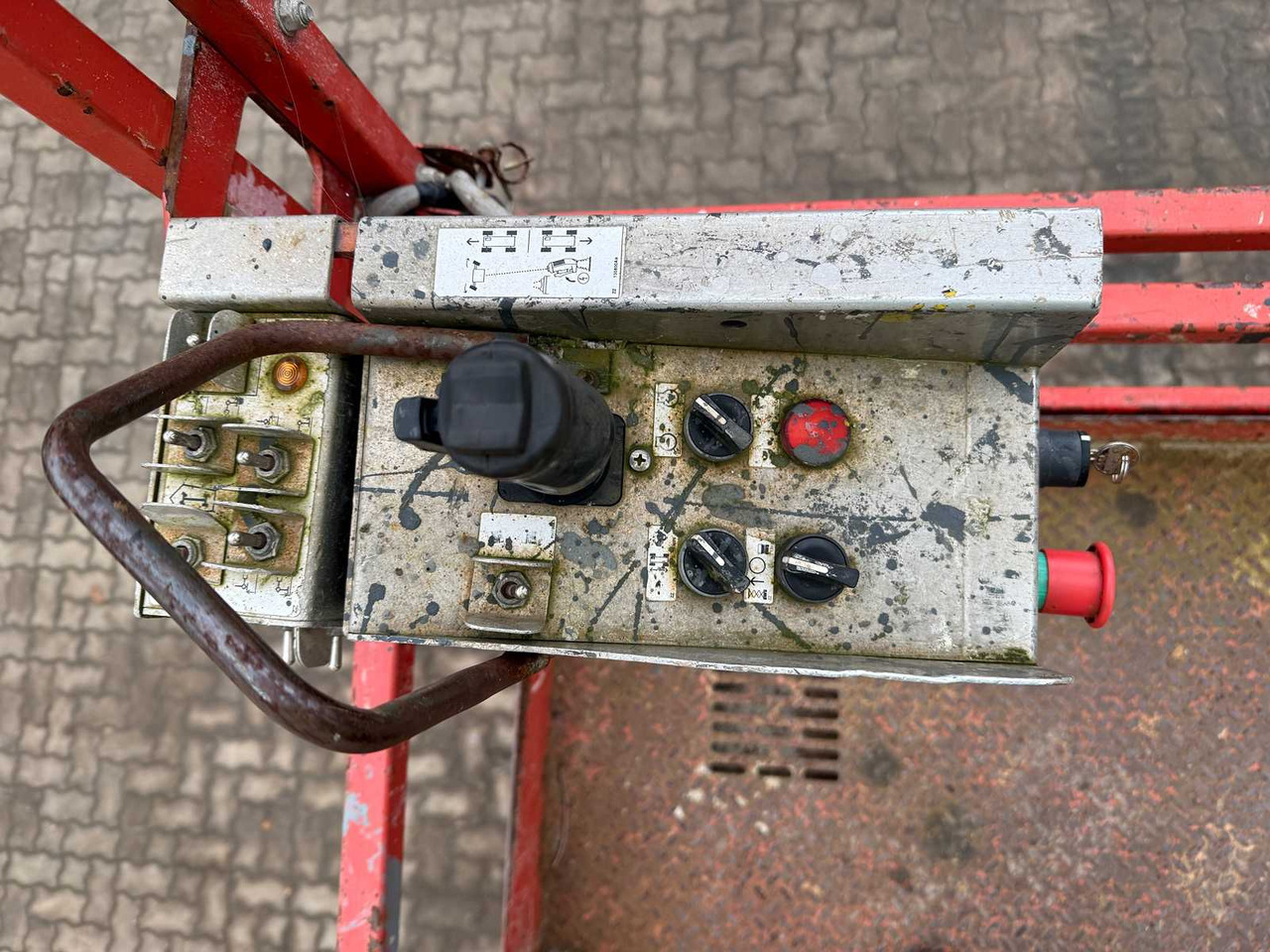 منصات هيدروليكية متنقلة SKYJACK - SJ8841RT 4X4 DIESEL - 14.5 METERS - 2016 - AERIAL WORK PLATFORM: صور 39 منصات هيدروليكية متنقلة SKYJACK - SJ8841RT 4X4 DIESEL - 14.5 METERS - 2016 - AERIAL WORK PLATFORM: صور 39