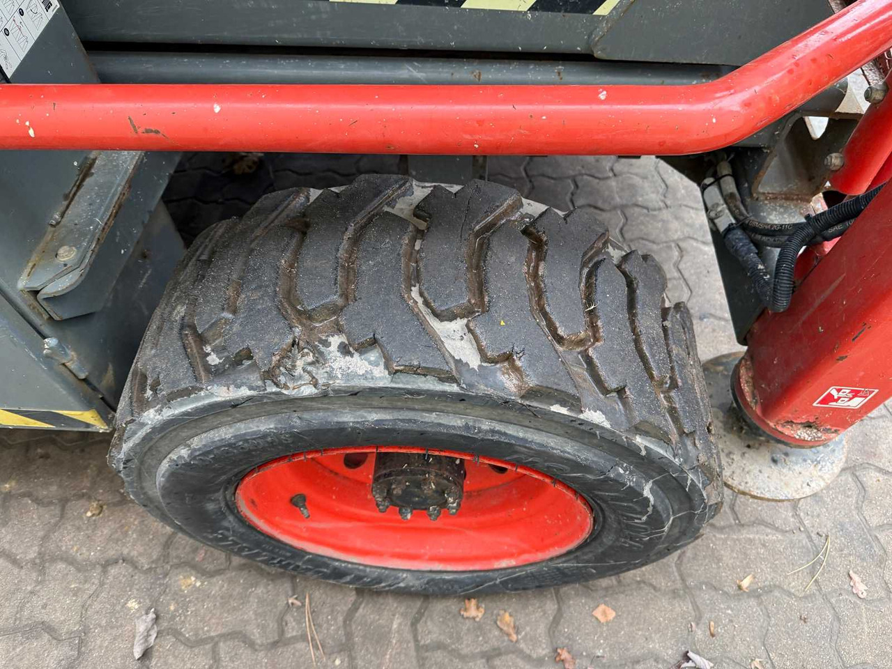 منصات هيدروليكية متنقلة SKYJACK - SJ8841RT 4X4 DIESEL - 14.5 METERS - 2016 - AERIAL WORK PLATFORM: صور 16 منصات هيدروليكية متنقلة SKYJACK - SJ8841RT 4X4 DIESEL - 14.5 METERS - 2016 - AERIAL WORK PLATFORM: صور 16