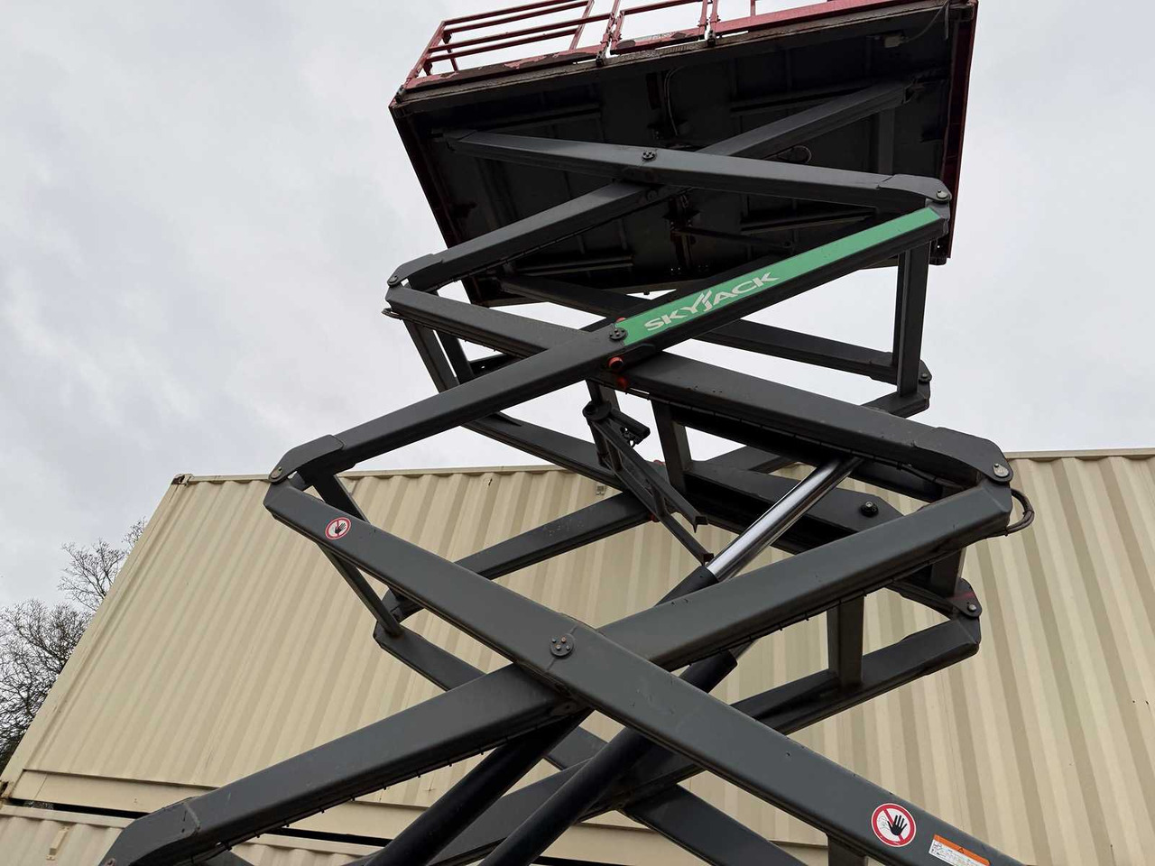 منصات هيدروليكية متنقلة SKYJACK - SJ8841RT 4X4 DIESEL - 14.5 METERS - 2016 - AERIAL WORK PLATFORM: صور 49 منصات هيدروليكية متنقلة SKYJACK - SJ8841RT 4X4 DIESEL - 14.5 METERS - 2016 - AERIAL WORK PLATFORM: صور 49