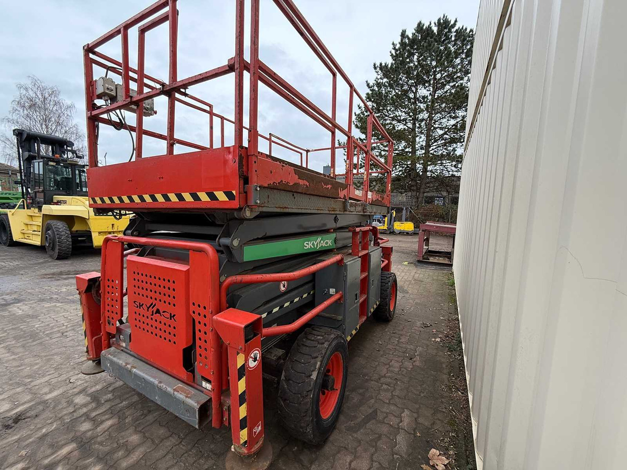 منصات هيدروليكية متنقلة SKYJACK - SJ8841RT 4X4 DIESEL - 14.5 METERS - 2016 - AERIAL WORK PLATFORM: صور 13 منصات هيدروليكية متنقلة SKYJACK - SJ8841RT 4X4 DIESEL - 14.5 METERS - 2016 - AERIAL WORK PLATFORM: صور 13