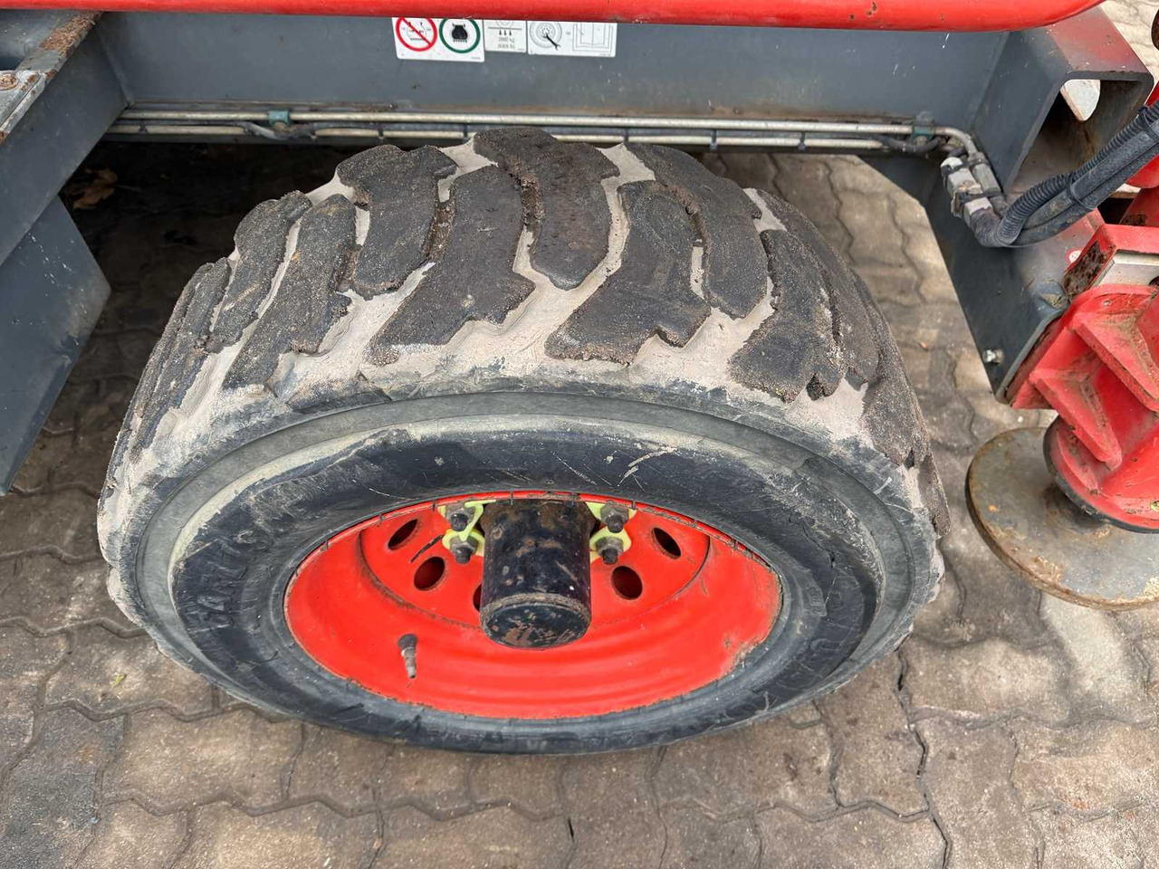 منصات هيدروليكية متنقلة SKYJACK - SJ8841RT 4X4 DIESEL - 14.5 METERS - 2016 - AERIAL WORK PLATFORM: صور 14 منصات هيدروليكية متنقلة SKYJACK - SJ8841RT 4X4 DIESEL - 14.5 METERS - 2016 - AERIAL WORK PLATFORM: صور 14