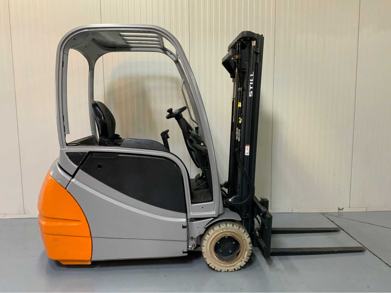 STILL RX20-20 - 4.3 METER TRIPLEX, FREE-LIFT, SIDE-SHIFT - FORKLIFT BJ. 2015 - رافعة شوكية: صور 5 STILL RX20-20 - 4.3 METER TRIPLEX, FREE-LIFT, SIDE-SHIFT - FORKLIFT BJ. 2015 - رافعة شوكية: صور 5