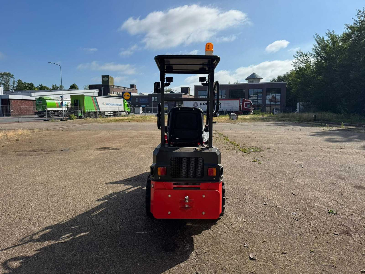 Stahlworks R906 - اللودر بعجل: صور 4 Stahlworks R906 - اللودر بعجل: صور 4