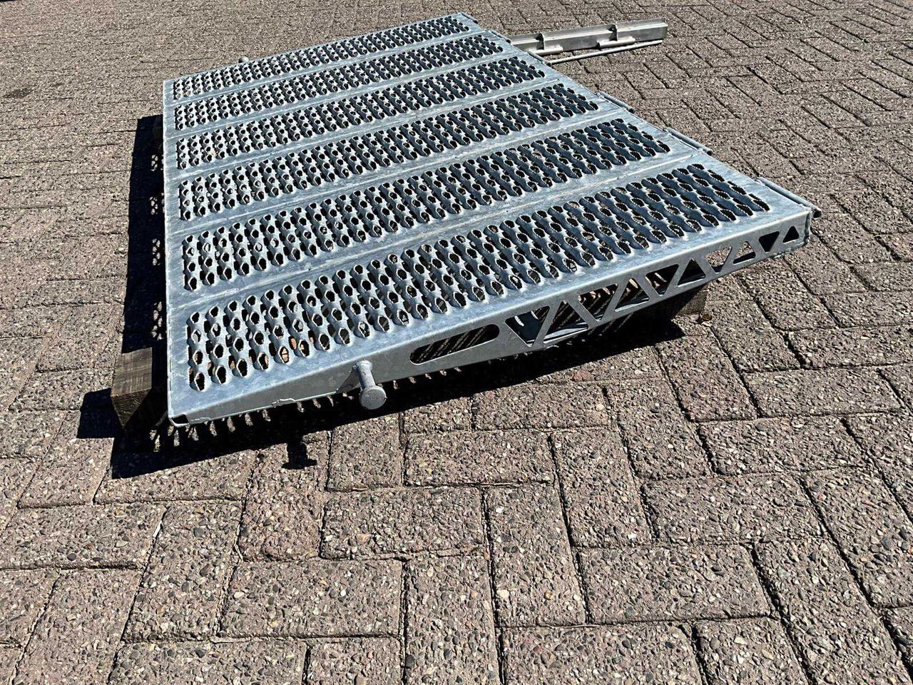 مقطورة TAILGATE RAMP: صور 8