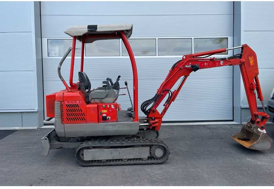حفارة مصغرة Takeuchi TB016 Hybrid: صور 16 حفارة مصغرة Takeuchi TB016 Hybrid: صور 16