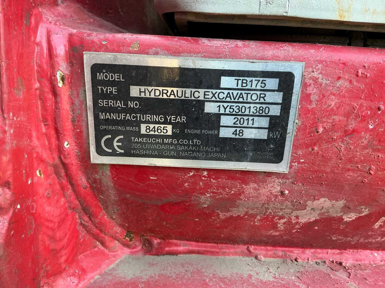 حفارات زحافة Takeuchi TB175: صور 21