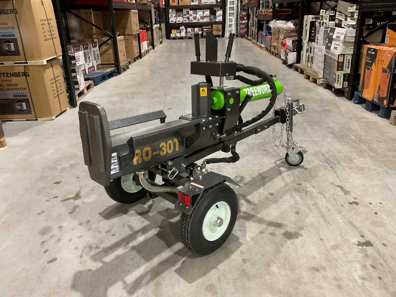 Treeworxx Pro-30T - ماكينة تقطيع الأغصان: صور 2 Treeworxx Pro-30T - ماكينة تقطيع الأغصان: صور 2