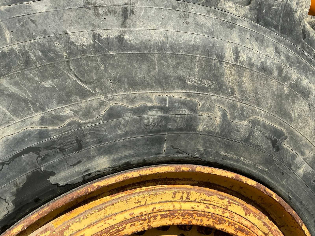 VOLVO 1998 VOLVO L330B WHEEL LOADER - اللودر بعجل: صور 5 VOLVO 1998 VOLVO L330B WHEEL LOADER - اللودر بعجل: صور 5