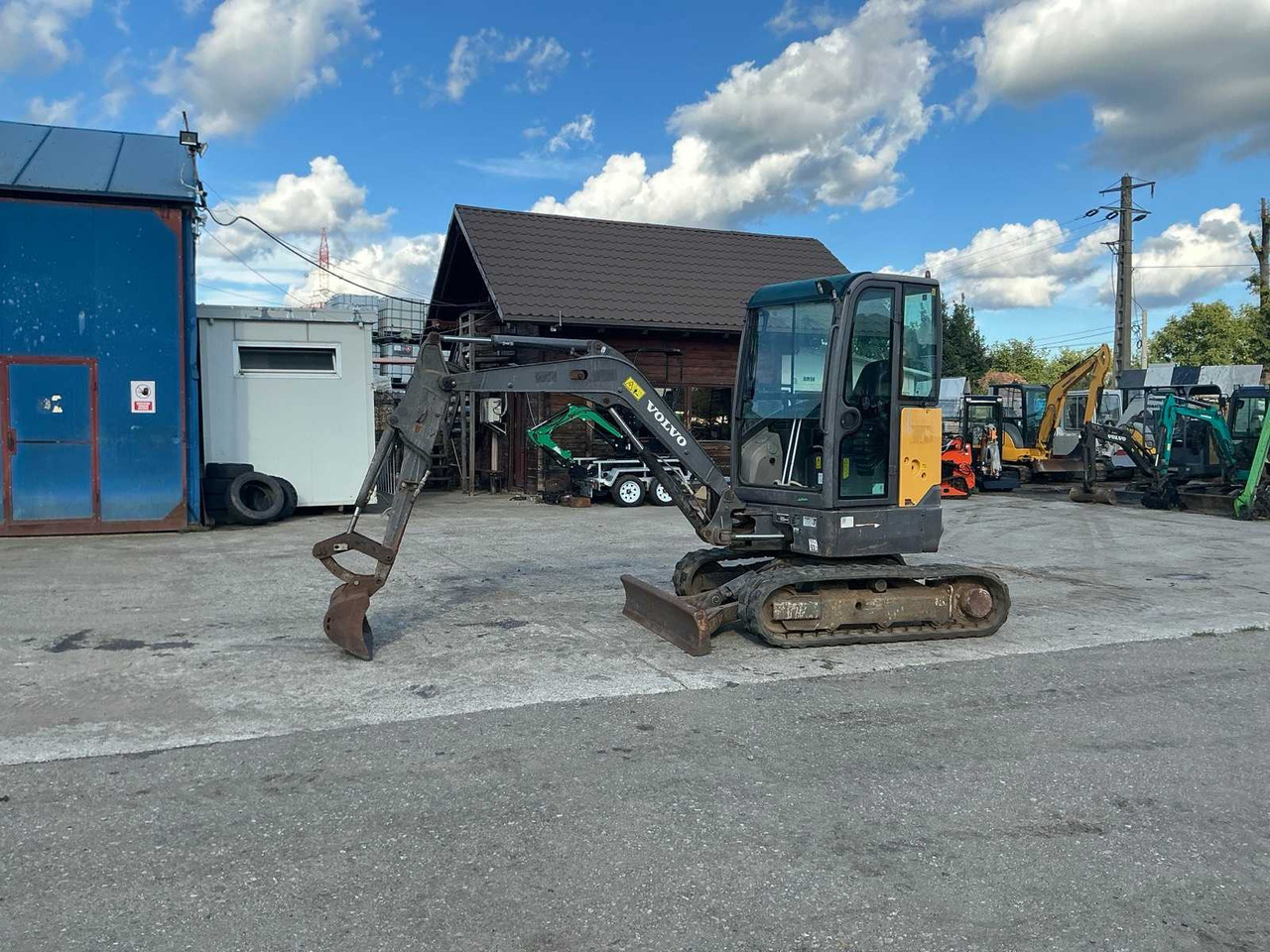 VOLVO ECR 25 D - حفارة مصغرة: صور 1 VOLVO ECR 25 D - حفارة مصغرة: صور 1