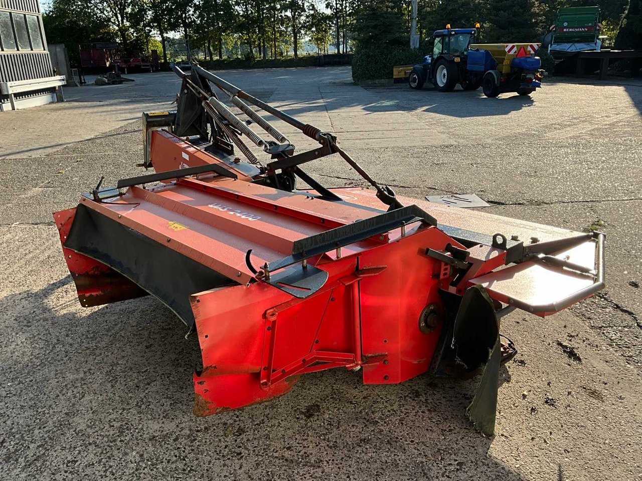 Vicon AMS 2400 - التقطيع جزازة/ ماكينات قطع الحشائش: صور 5 Vicon AMS 2400 - التقطيع جزازة/ ماكينات قطع الحشائش: صور 5