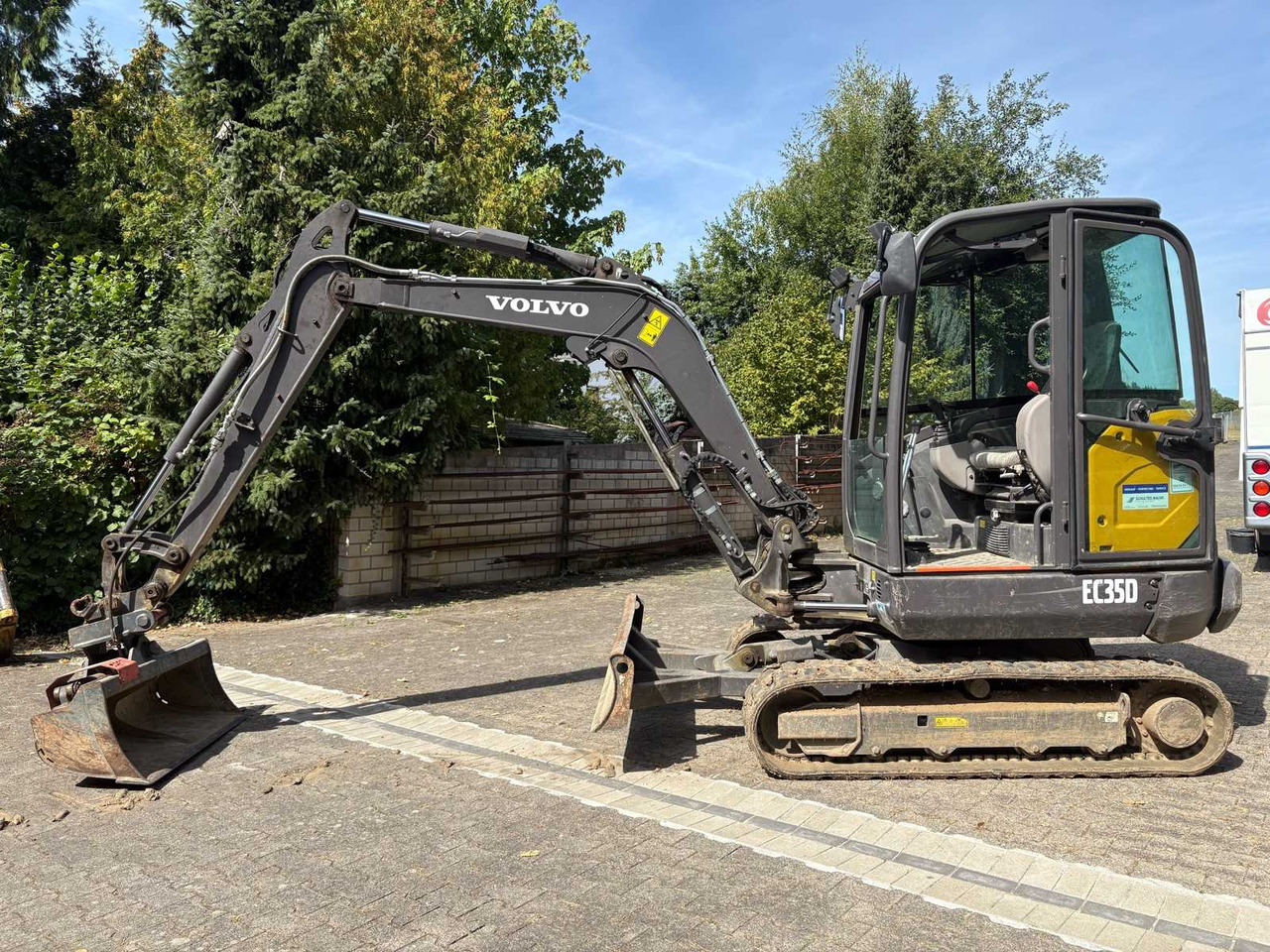 Volvo EC35D - حفارة مصغرة: صور 2 Volvo EC35D - حفارة مصغرة: صور 2