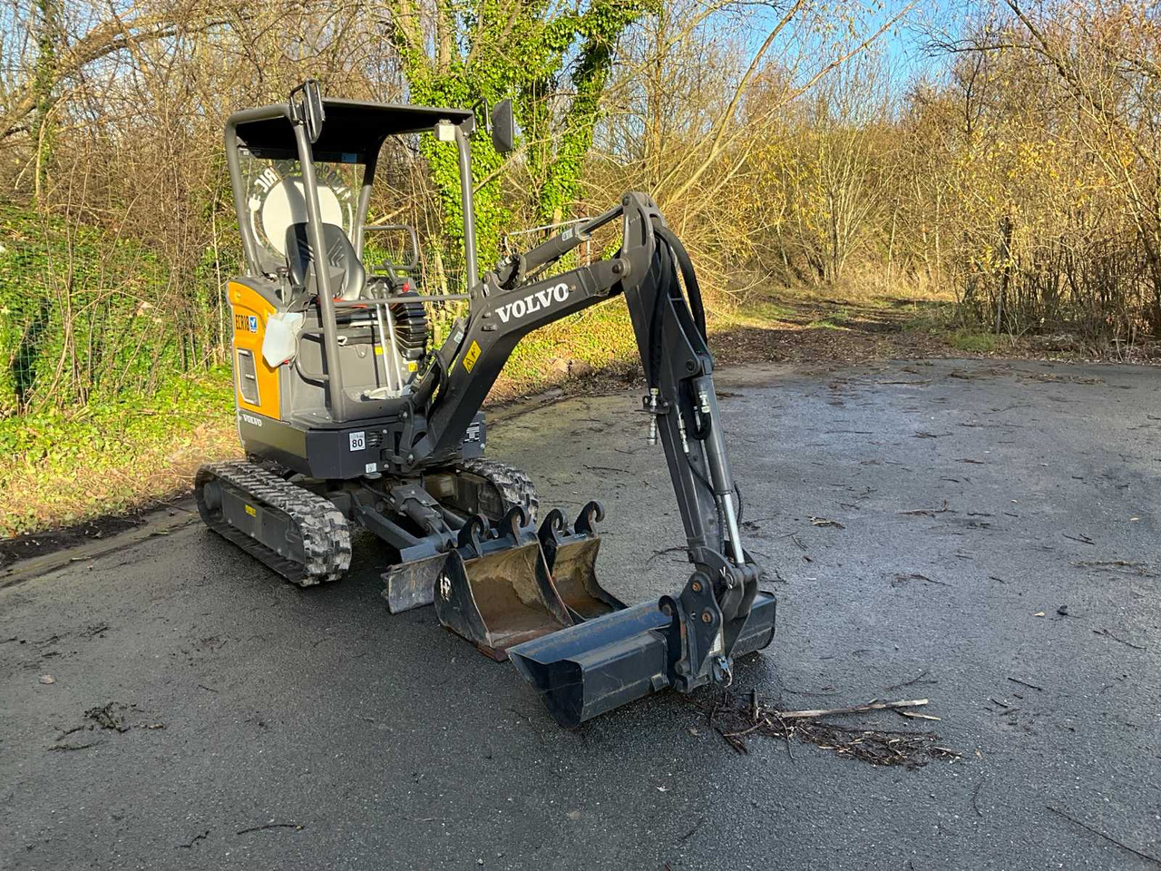 Volvo ECR18 - حفارة مصغرة: صور 4 Volvo ECR18 - حفارة مصغرة: صور 4