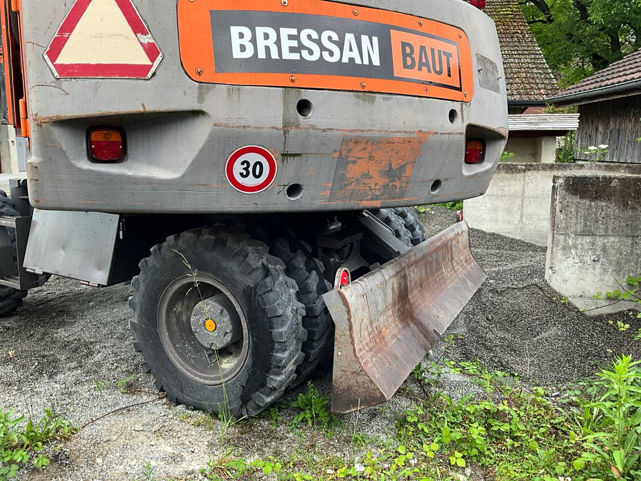 Volvo EW 150 C - حفارة على عجلات: صور 5 Volvo EW 150 C - حفارة على عجلات: صور 5