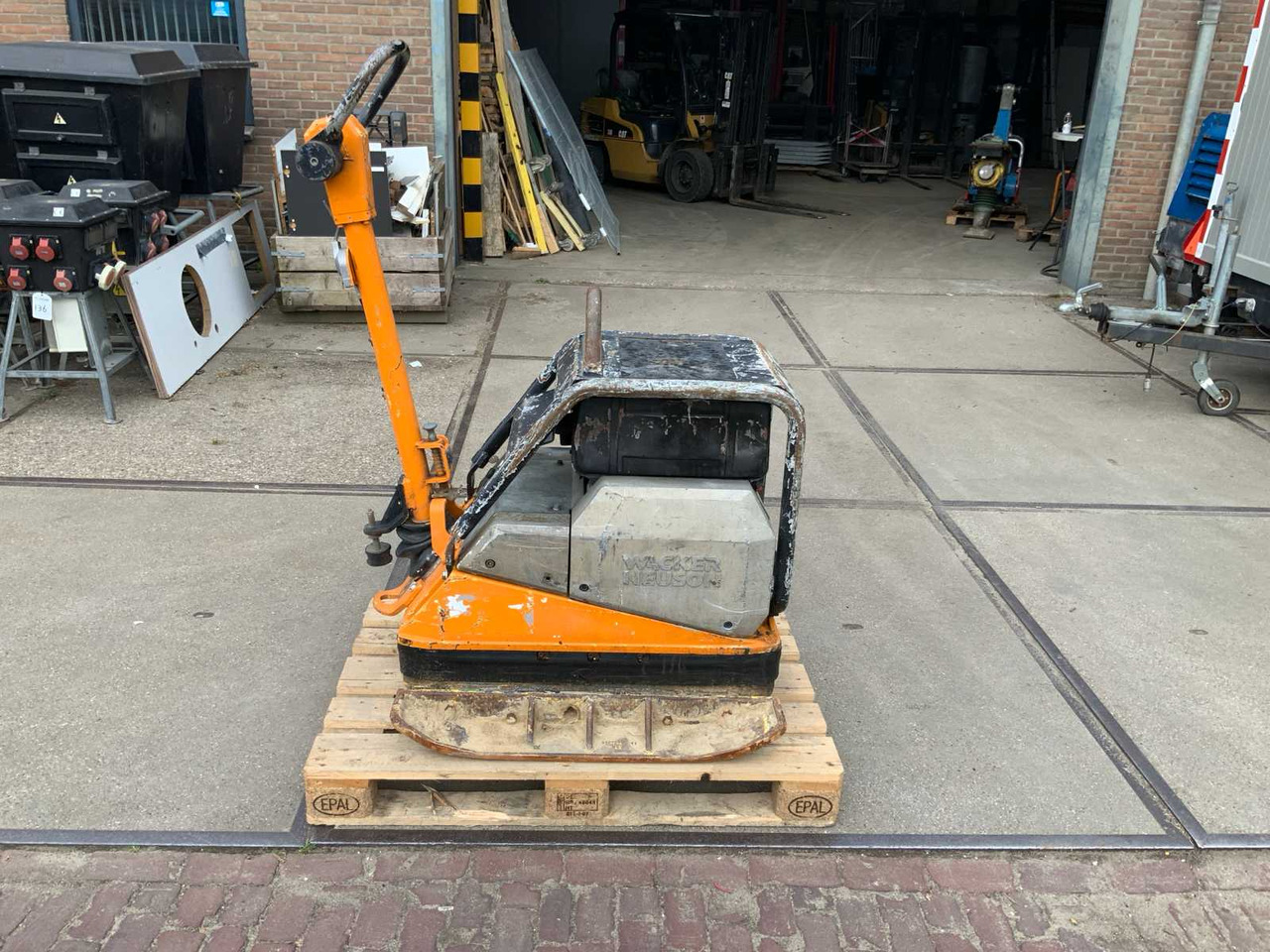 Wacker Neuson DPU6055 - صفائح اهتزازية: صور 1 Wacker Neuson DPU6055 - صفائح اهتزازية: صور 1