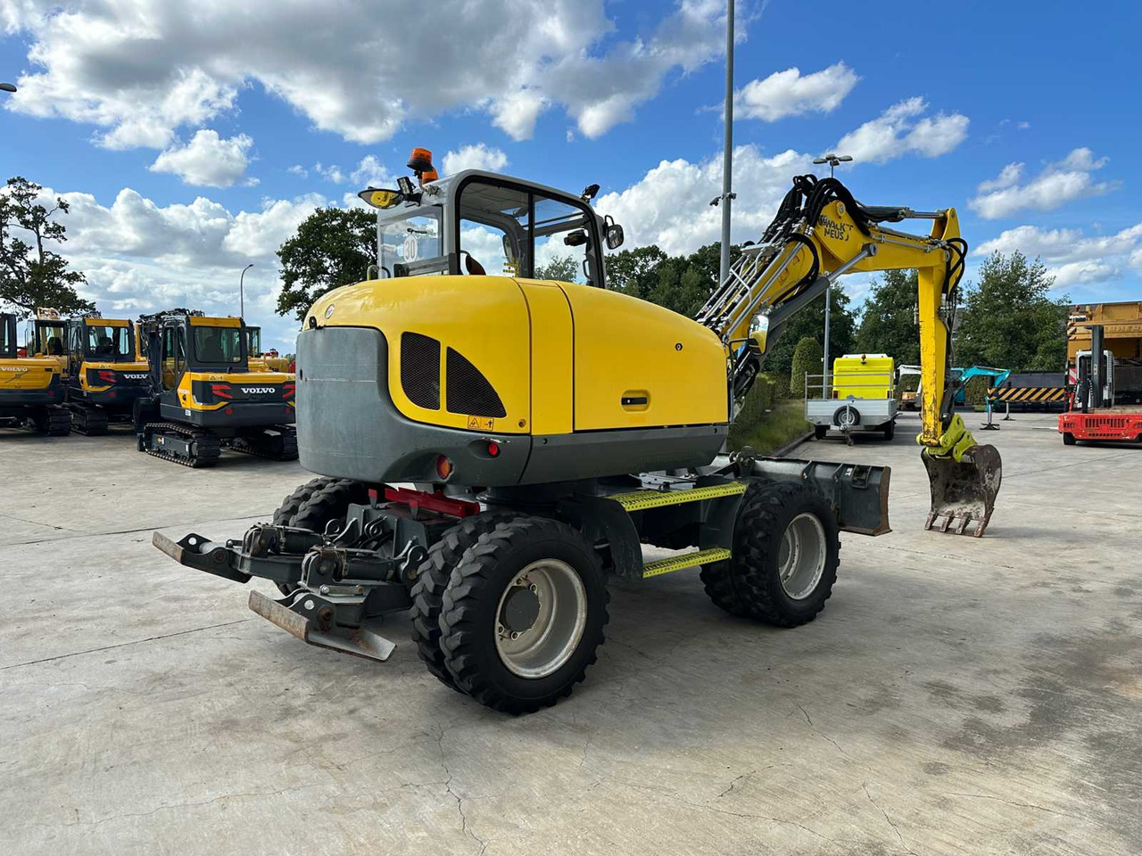 Wacker Neuson WACKER NEUSON - 2019 - EW100 - WHEELED EXCAVATOR - حفارة على عجلات: صور 4 Wacker Neuson WACKER NEUSON - 2019 - EW100 - WHEELED EXCAVATOR - حفارة على عجلات: صور 4