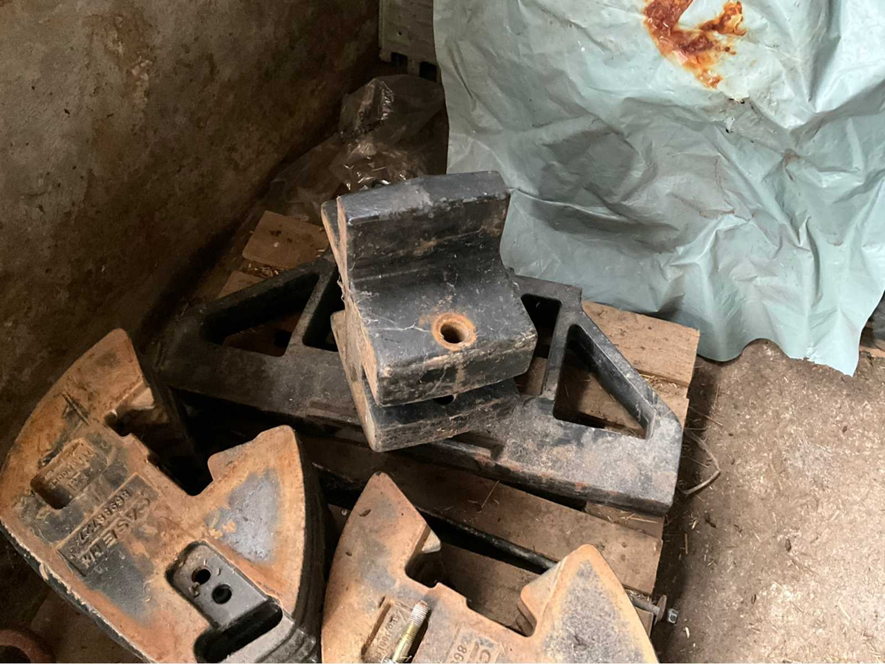 Weight Set Case/New Holland - الآلات والماكينات الزراعية: صور 4 Weight Set Case/New Holland - الآلات والماكينات الزراعية: صور 4