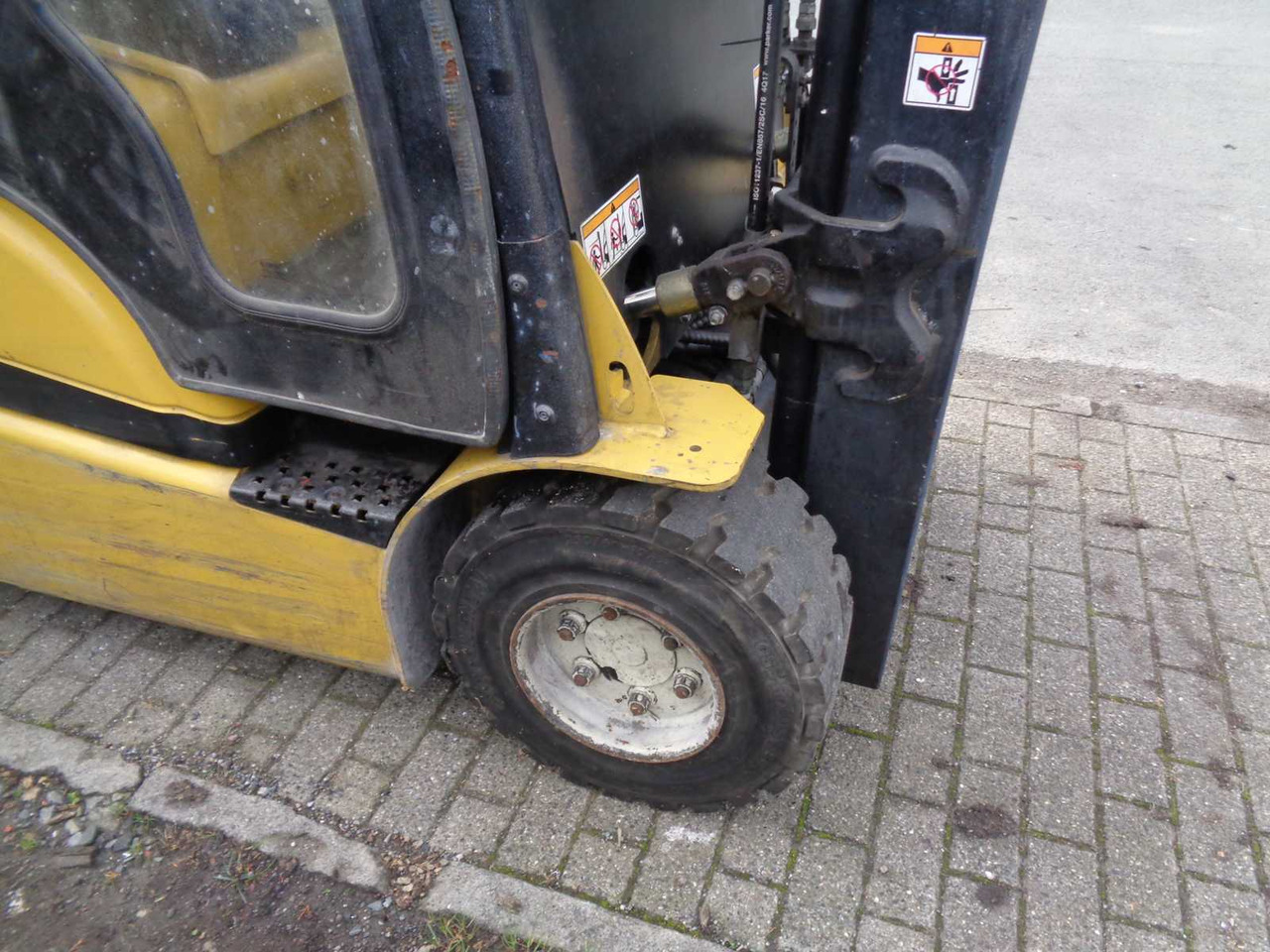 YALE ERP 30 VL ELECTRIC FORKLIFT, YALE-ERP 30 VL - رافعة شوكية: صور 2 YALE ERP 30 VL ELECTRIC FORKLIFT, YALE-ERP 30 VL - رافعة شوكية: صور 2