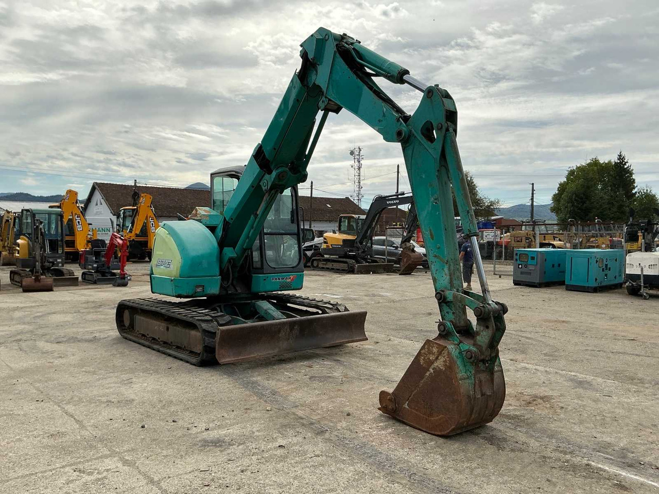 Yanmar BT-3 - حفارات زحافة: صور 1 Yanmar BT-3 - حفارات زحافة: صور 1