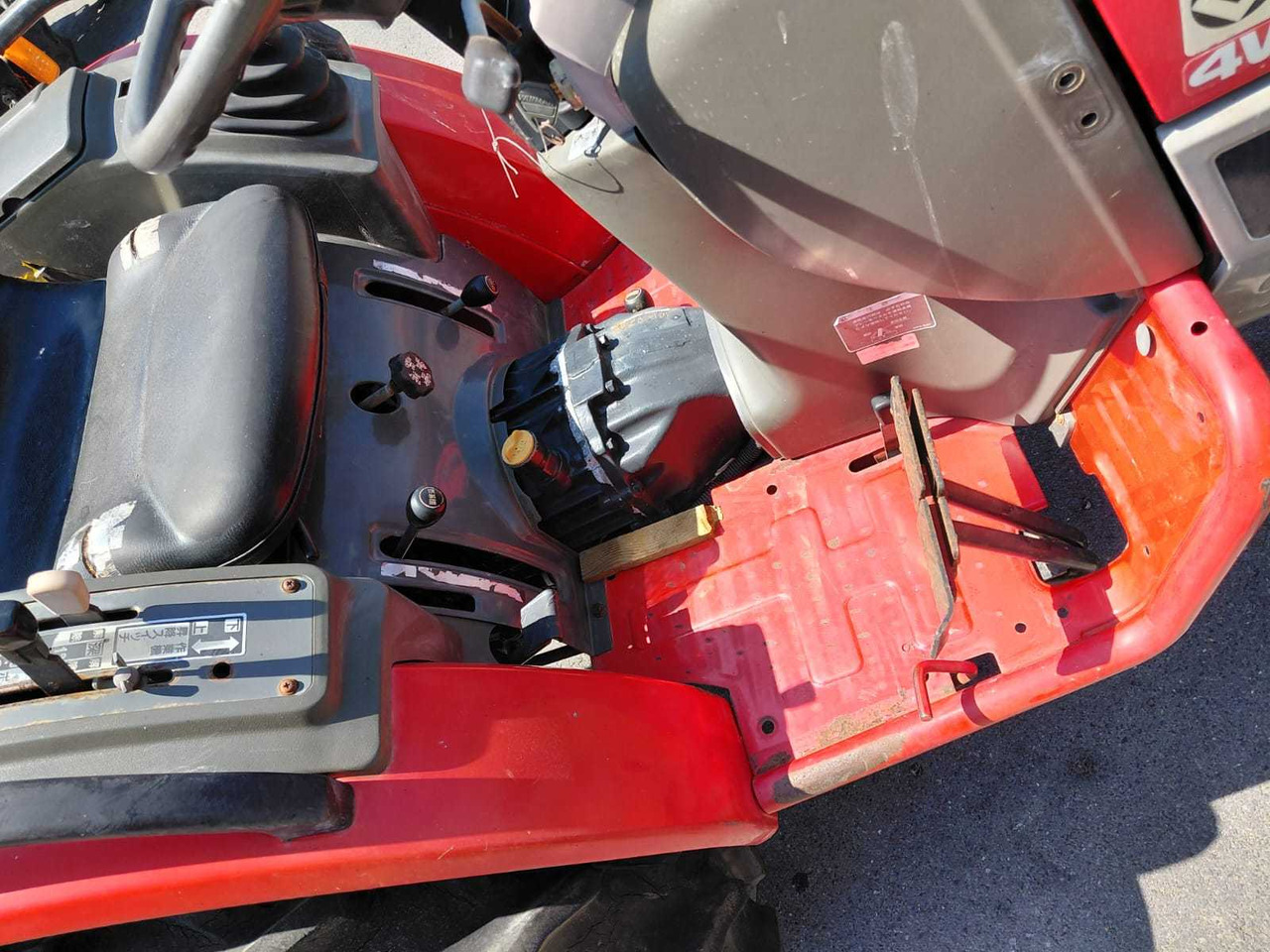 Yanmar F180 - جرار صغير: صور 5 Yanmar F180 - جرار صغير: صور 5