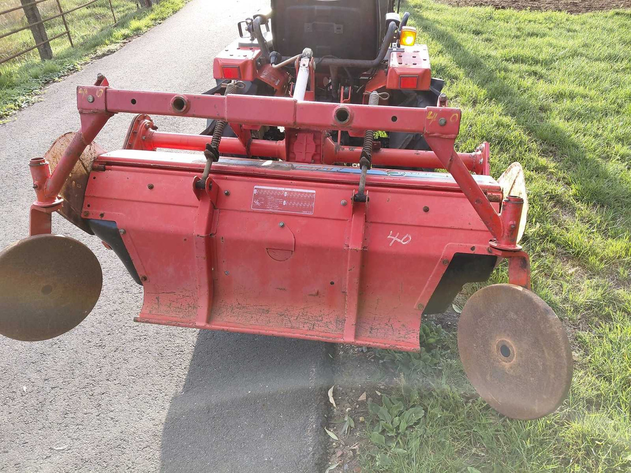 Yanmar KE-3 - جرار صغير: صور 4 Yanmar KE-3 - جرار صغير: صور 4