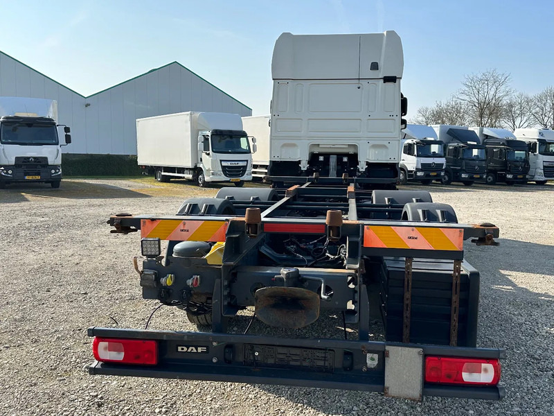 DAF XF 480 XF480.26 FAN. EURO6. 2021. Meesturende achteras!! - الشاسيه شاحنة: صور 4 DAF XF 480 XF480.26 FAN. EURO6. 2021. Meesturende achteras!! - الشاسيه شاحنة: صور 4
