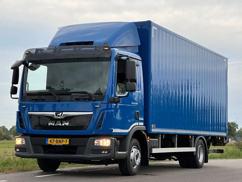 MAN TGL TGL12.190 EURO6. 2019. 590x228x220!! als in NIEUWSTAAT!!! - بصندوق مغلق شاحنة: صور 1 MAN TGL TGL12.190 EURO6. 2019. 590x228x220!! als in NIEUWSTAAT!!! - بصندوق مغلق شاحنة: صور 1