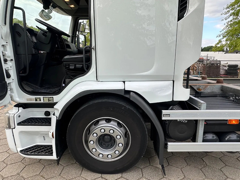 Renault D280 - شاحنة ستارة: صور 5 Renault D280 - شاحنة ستارة: صور 5
