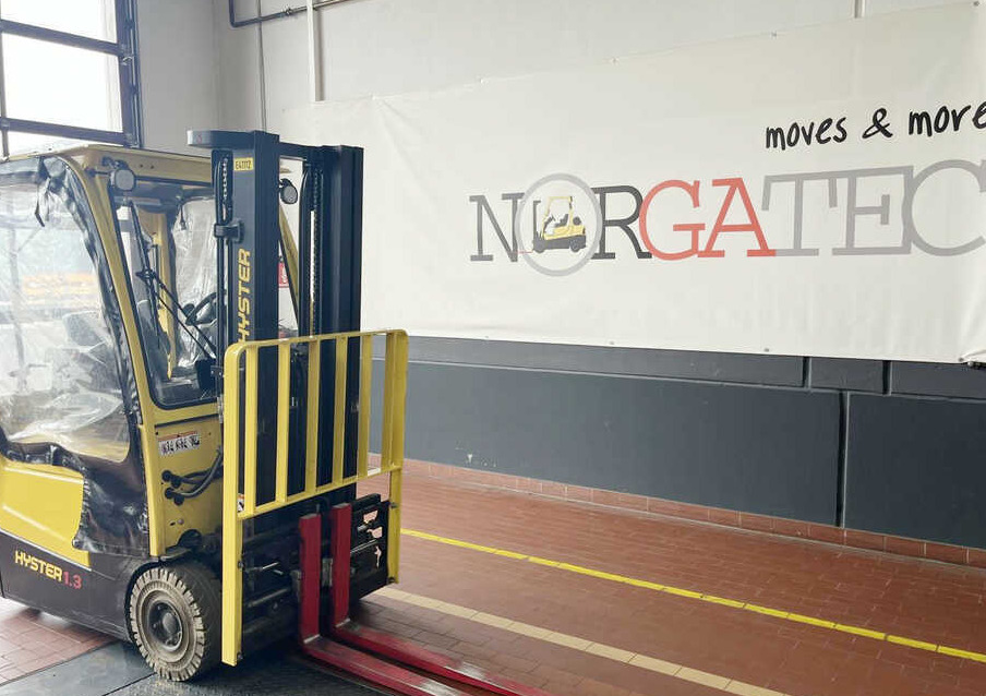 Hyster A.1.3XNT - رافعة شوكية كهربائية: صور 2 Hyster A.1.3XNT - رافعة شوكية كهربائية: صور 2