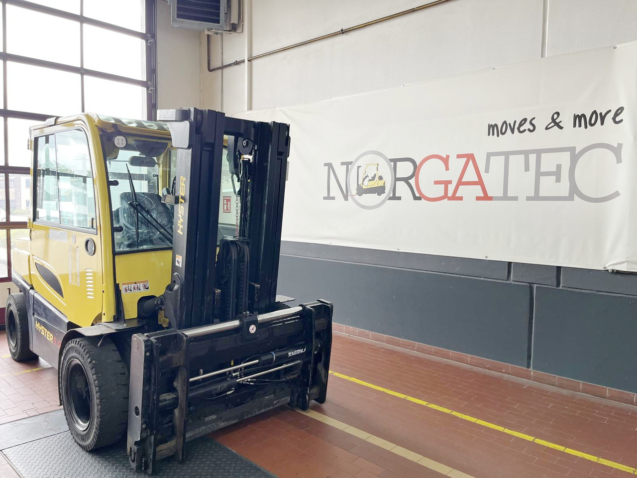 Hyster J5.5XN6 Advance - رافعة شوكية كهربائية: صور 1 Hyster J5.5XN6 Advance - رافعة شوكية كهربائية: صور 1