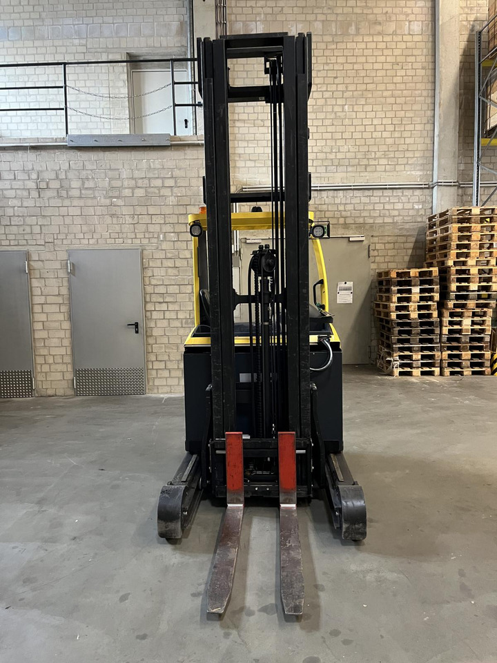 Hyster R1.6 - شاحنة مناولة: صور 3 Hyster R1.6 - شاحنة مناولة: صور 3
