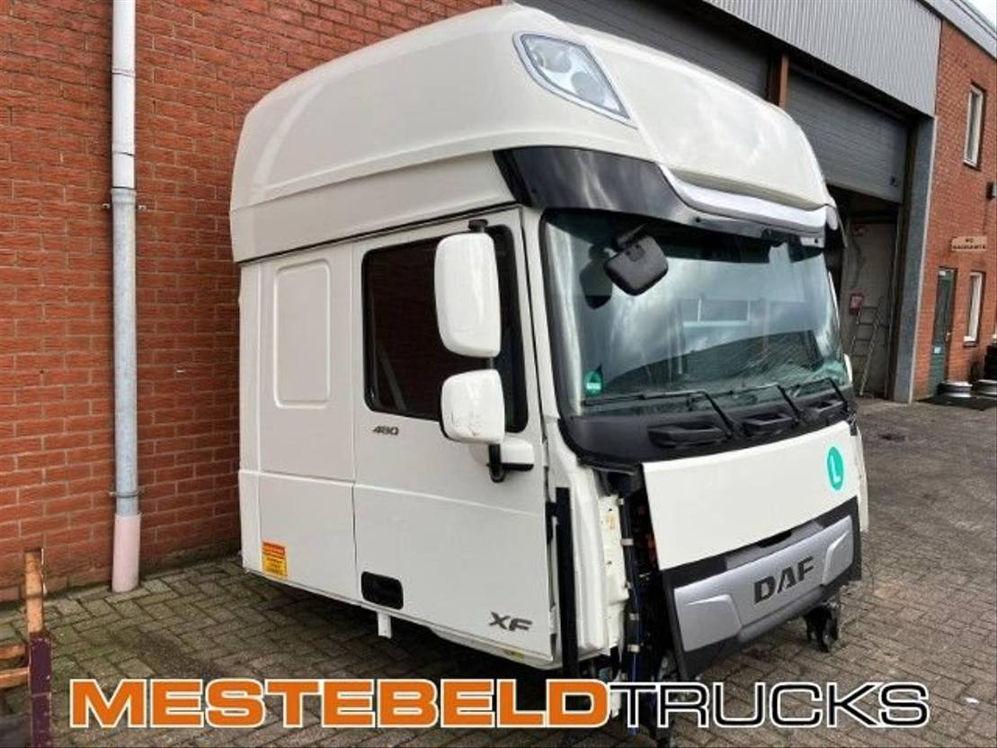 DAF Cabine - الكبائن - شاحنة: صور 2 DAF Cabine - الكبائن - شاحنة: صور 2