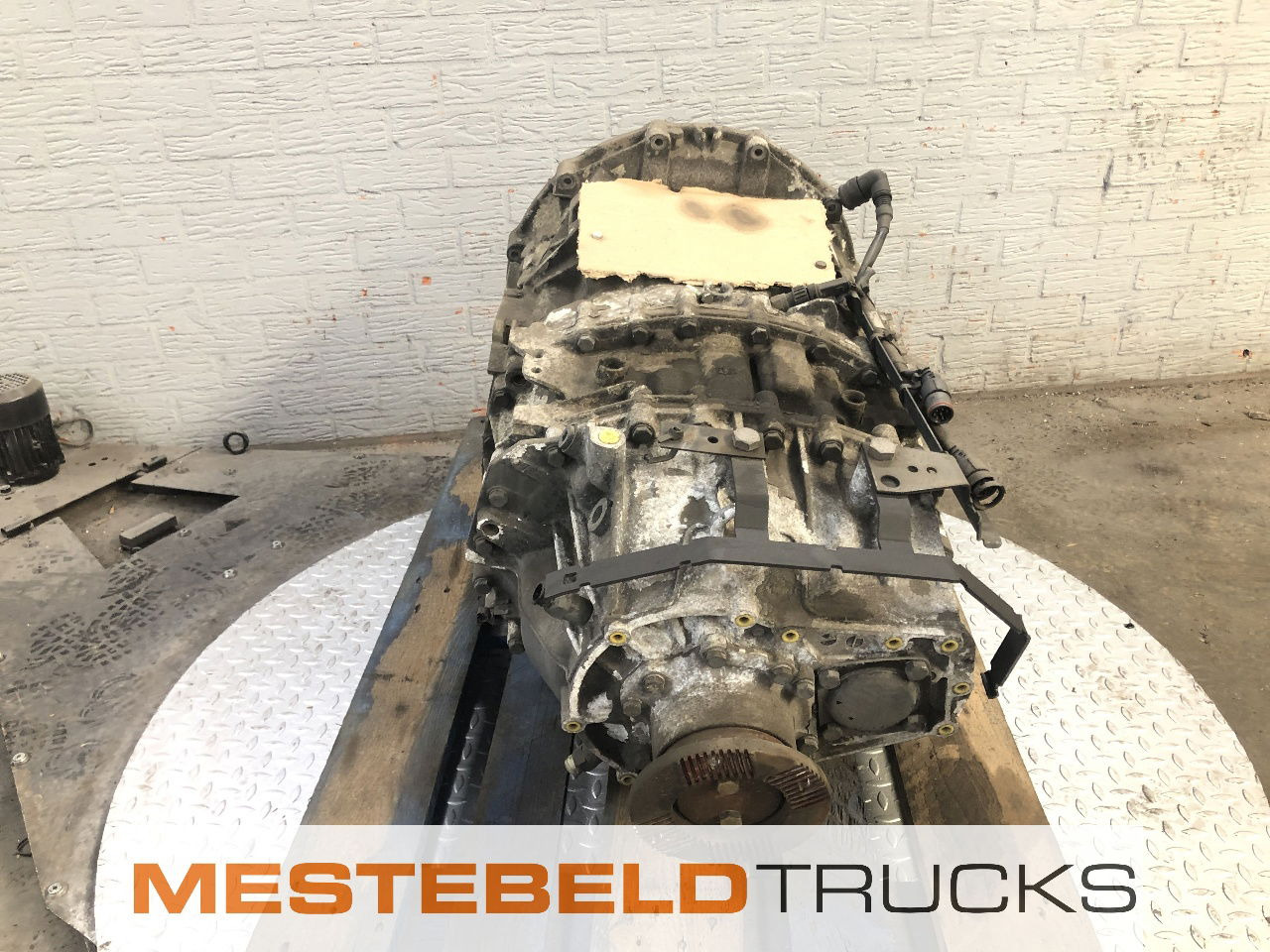 DAF Versnellingsbak 12 AS 2130 TD - علبة التروس و قطع الغيار - شاحنة: صور 4 DAF Versnellingsbak 12 AS 2130 TD - علبة التروس و قطع الغيار - شاحنة: صور 4