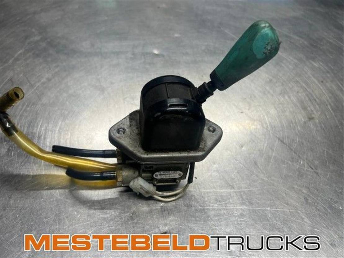 MAN Handremventiel - أجزاء الفرامل - شاحنة: صور 1 MAN Handremventiel - أجزاء الفرامل - شاحنة: صور 1